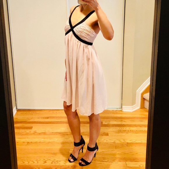 Classy H&M Dress - Picture 4 of 8